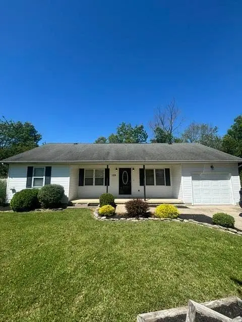 106 Liberty Place, Bloomingburg, OH 43106 - #3
