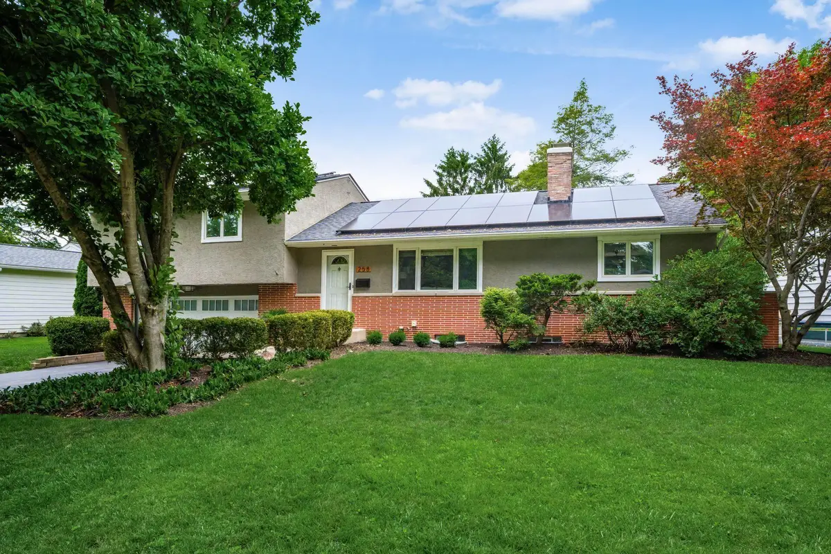 258 Sinsbury Drive N, Worthington, OH 43085 - #1