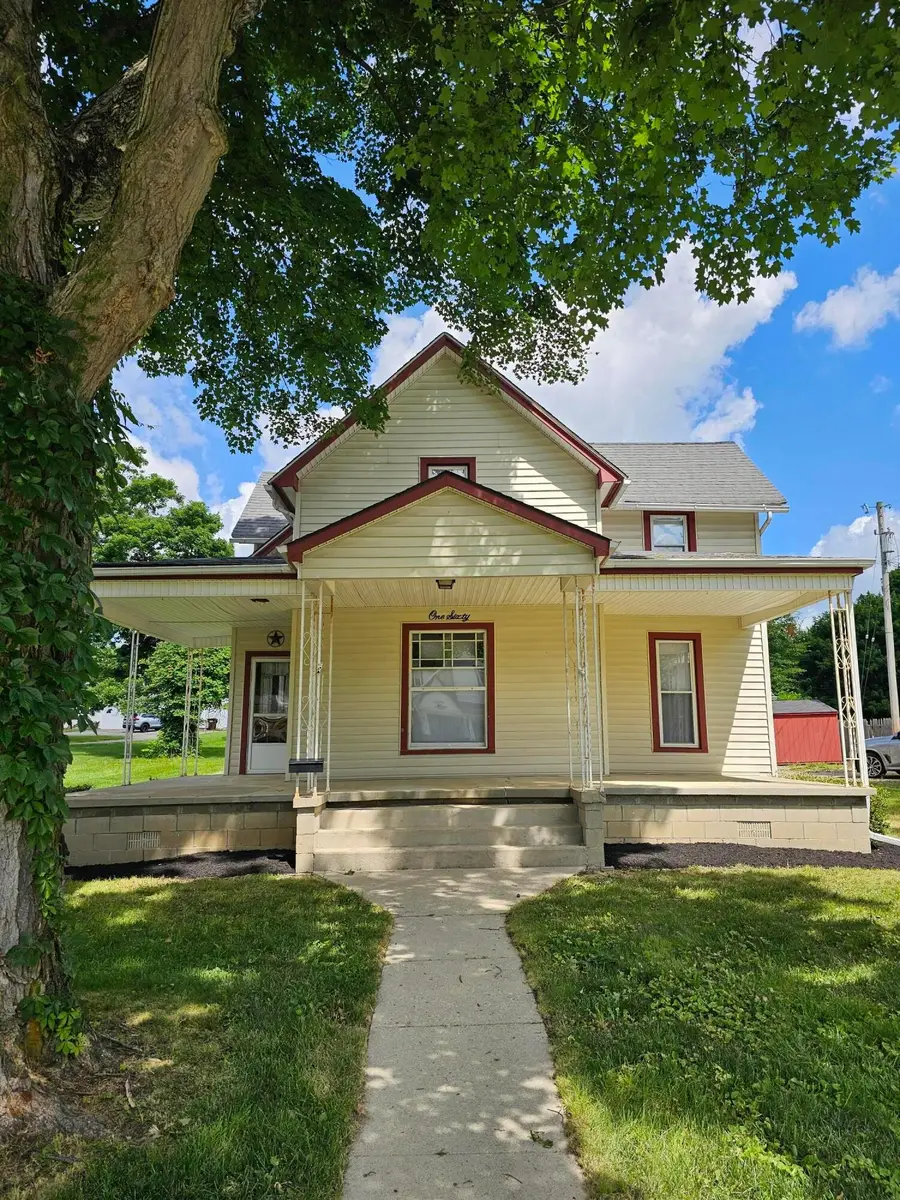 160 E Sandusky Street, Mechanicsburg, OH 43044 - #2