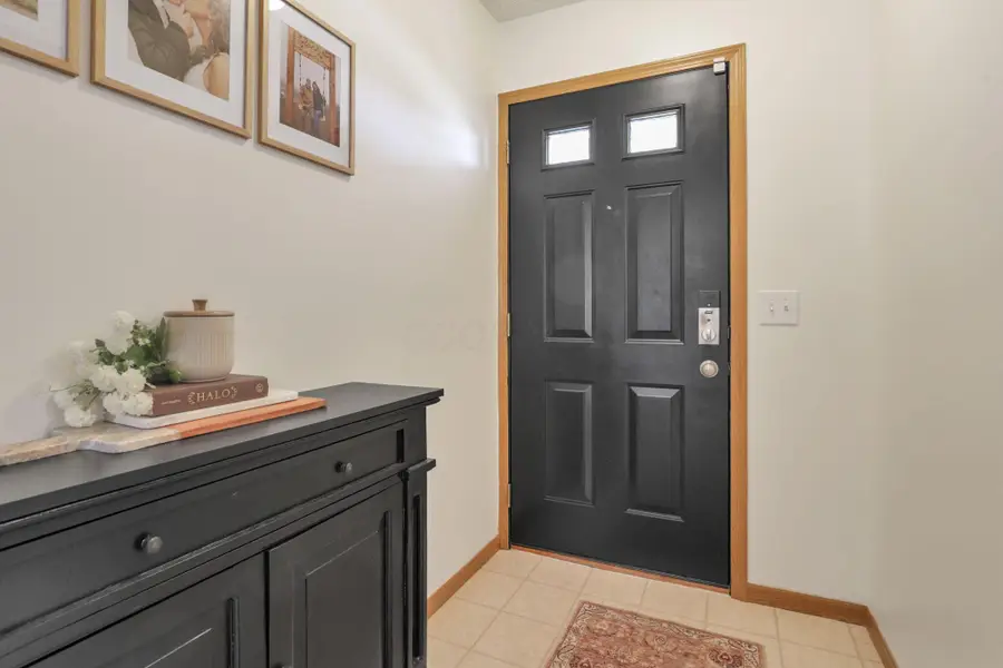 5514 Oakhurst Drive, Hebron, OH 43025 - #3
