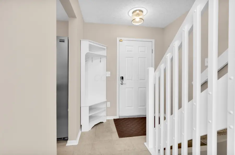 4078 Blendon Point Drive, Columbus, OH 43230 - #3