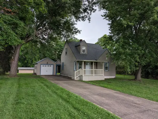 632 Mondhank Road Ne, Lancaster, OH 43130