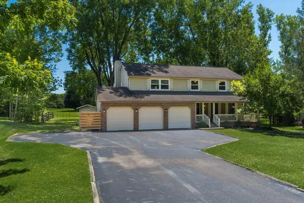 185 Lookout Lane Sw, Pataskala, OH 43062