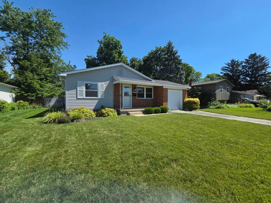 3108 Thomas Avenue, Grove City, OH 43123 - #2