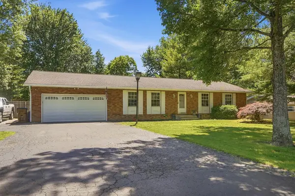553 Hillgail Circle Sw, Pataskala, OH 43062