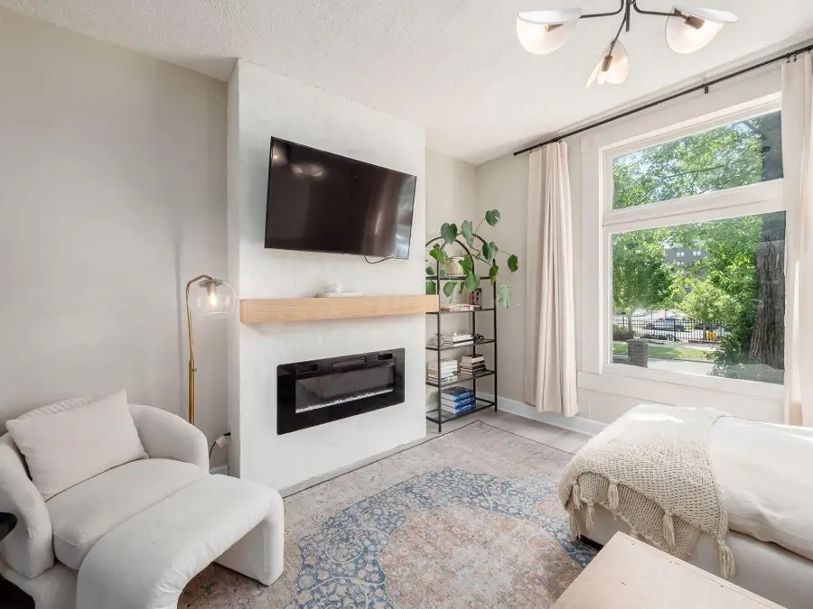 1336 Courtland Avenue, Columbus, OH 43201 - #3