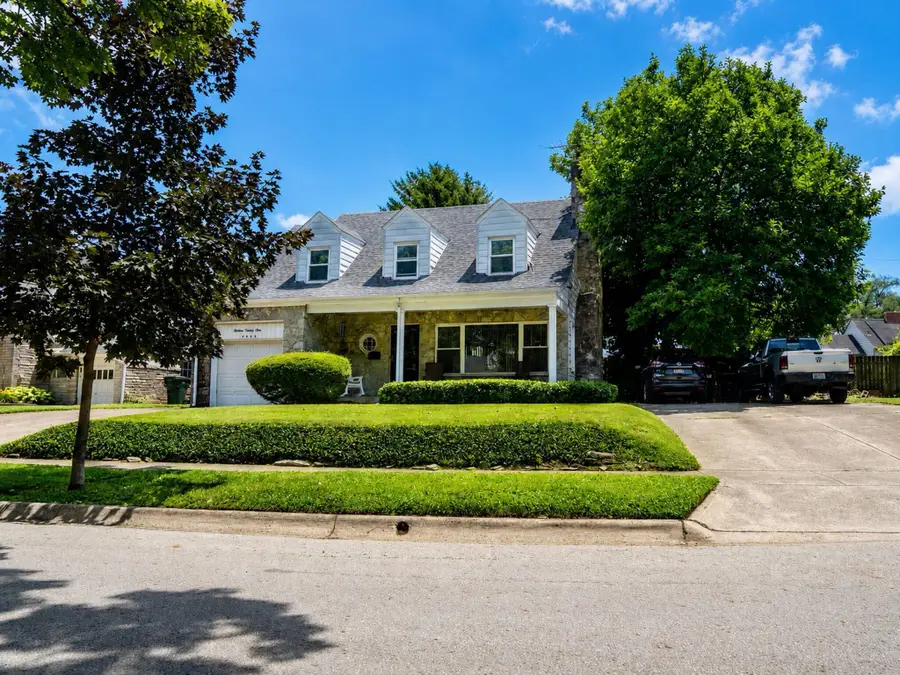 1993 Greenway Avenue N, Columbus, OH 43219 - #3