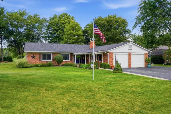 325 E High Street, London, OH 43140