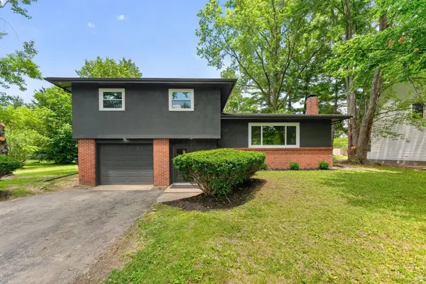 218 Blacks Road Sw, Pataskala, OH 43062