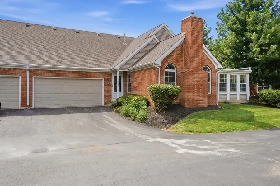5971 Glen Village Drive, Dublin, OH 43016 - #3