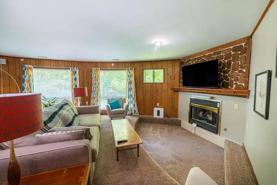 516 Mcintosh Drive, Howard, OH 43028 - #3