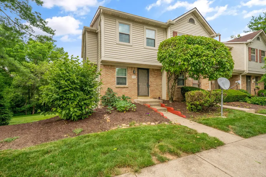210 Foxtrail Court, Westerville, OH 43081 - #3