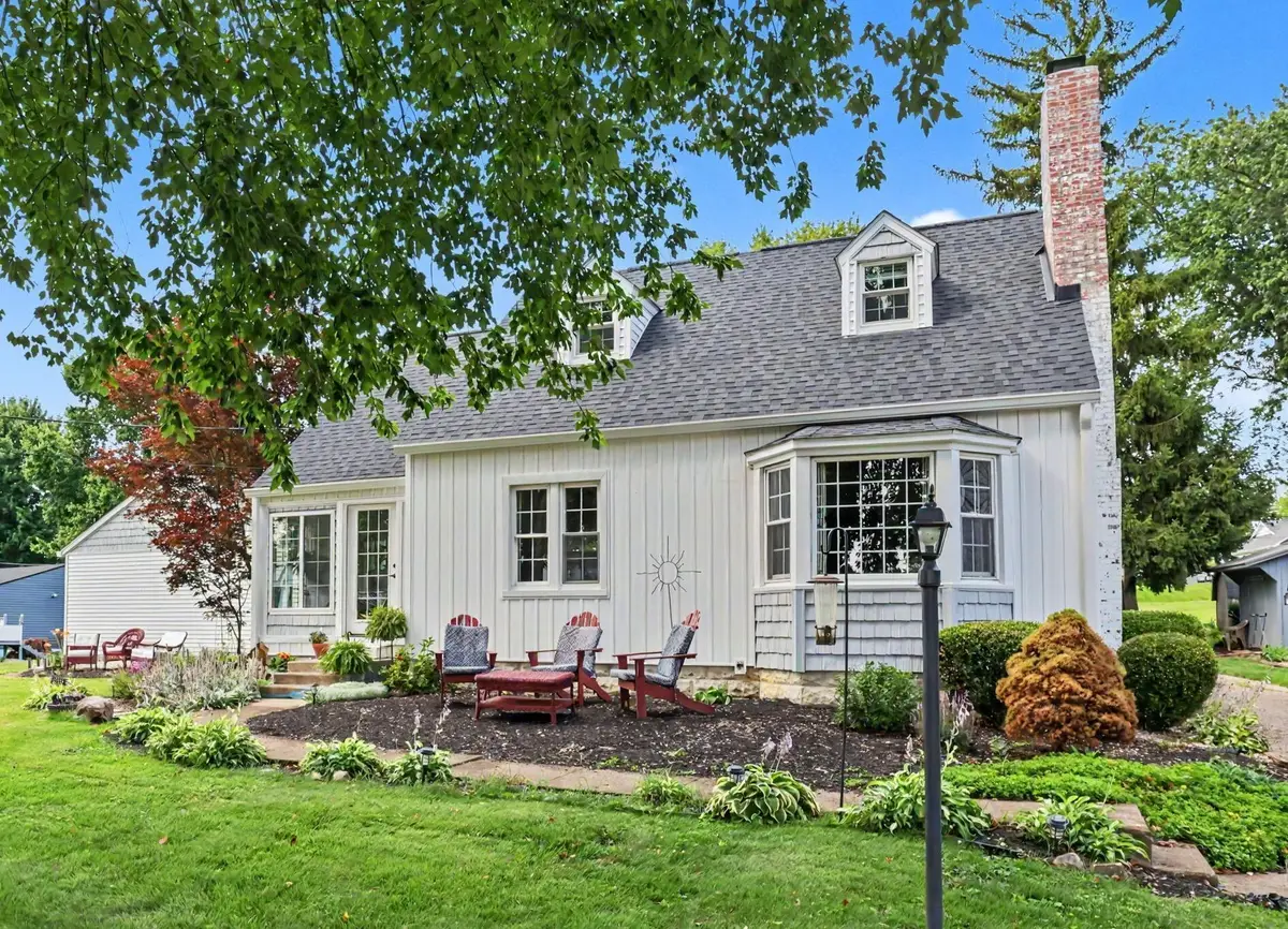 368 Lakeshore Drive W, Hebron, OH 43025 - #1