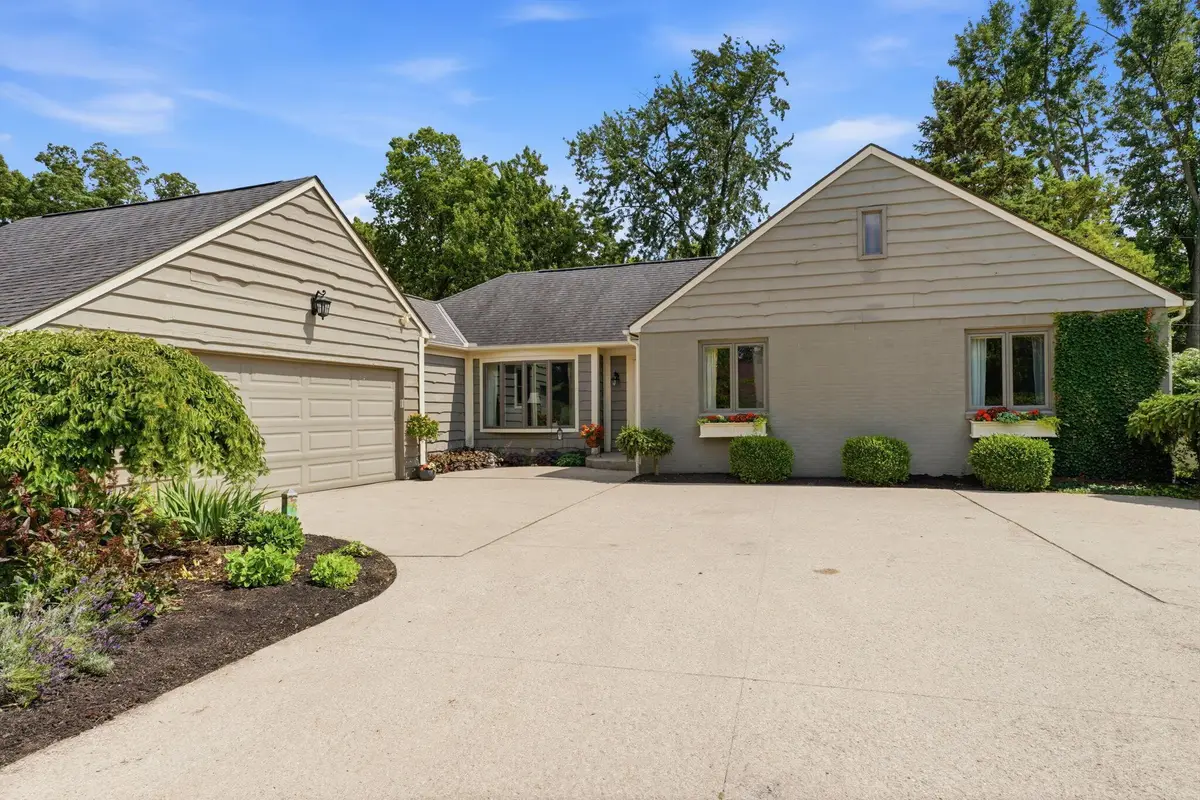 3401 Woodview Place, Columbus, OH 43220 - #1