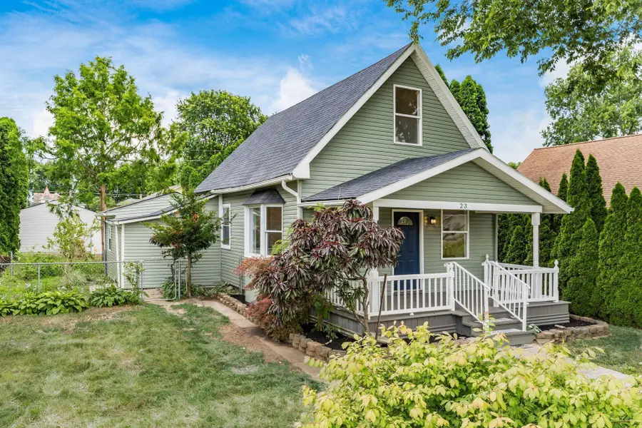 23 E Oak Street, Canal Winchester, OH 43110 - #3