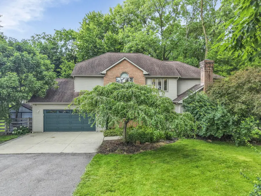 200 Hazelton Etna Road Sw, Pataskala, OH 43062 - #2