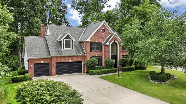 1229 Whispering Meadow Court, New Albany, OH 43054