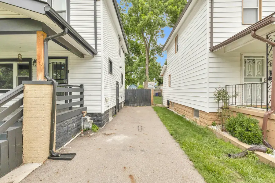 1502 Aberdeen Avenue, Columbus, OH 43211 - #3
