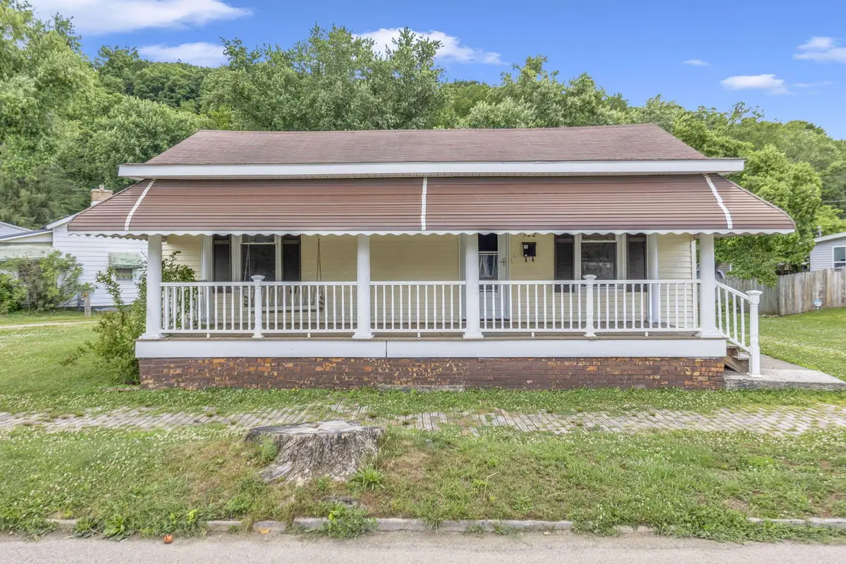 522 Poplar Street, Nelsonville, OH 45764 - #1