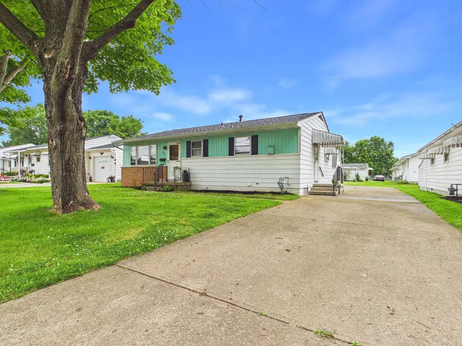 1409 Beacon Street, Lancaster, OH 43130 - #2