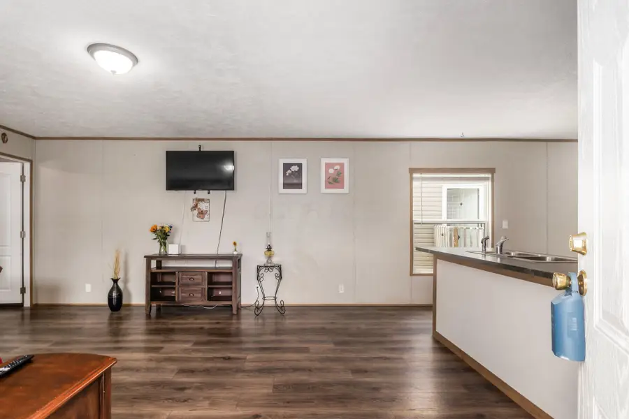 4285 Broadway, Grove City, OH 43123 - #3