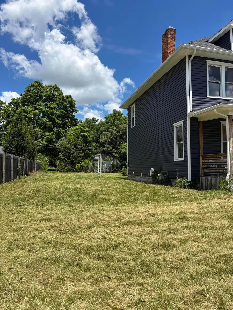 1396 Hildreth Avenue, Columbus, OH 43203 - #2