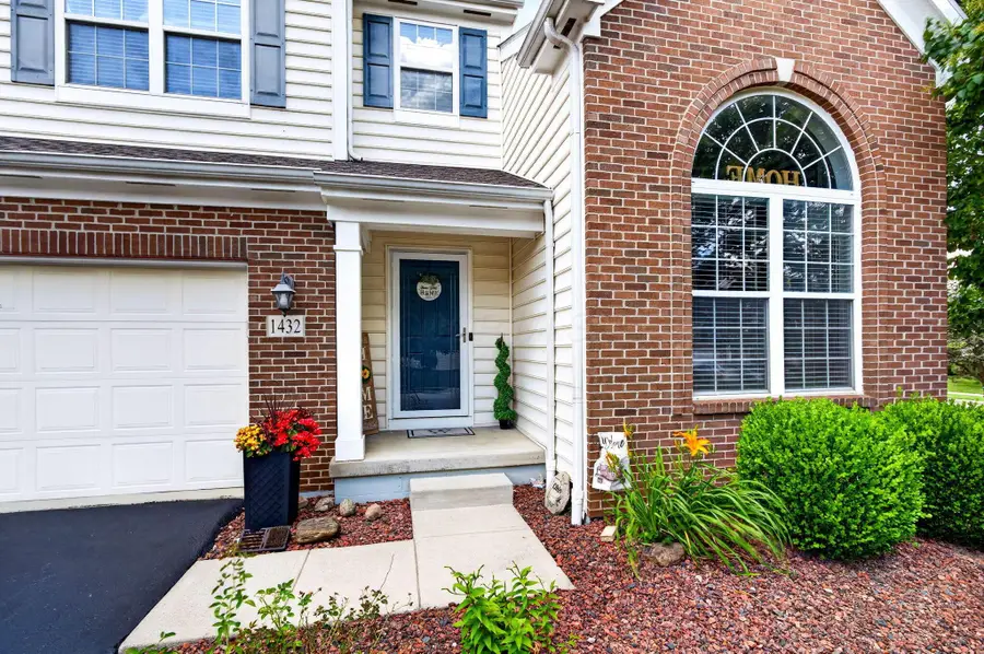 1432 Fergus Road, Grove City, OH 43123 - #2