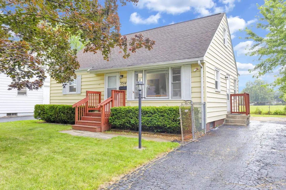 3314 Towers Court N, Columbus, OH 43227 - #1