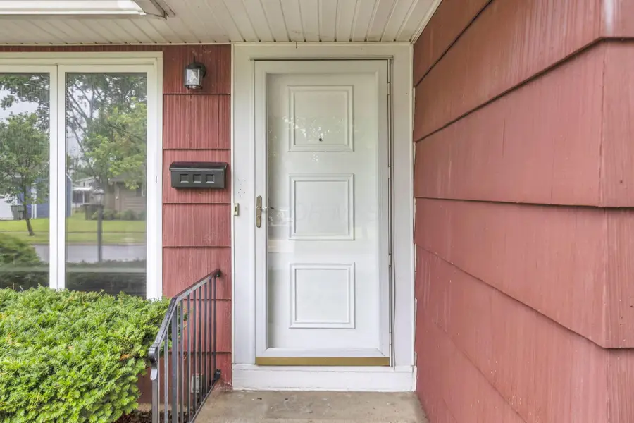 1167 Manfeld Drive, Columbus, OH 43227 - #3