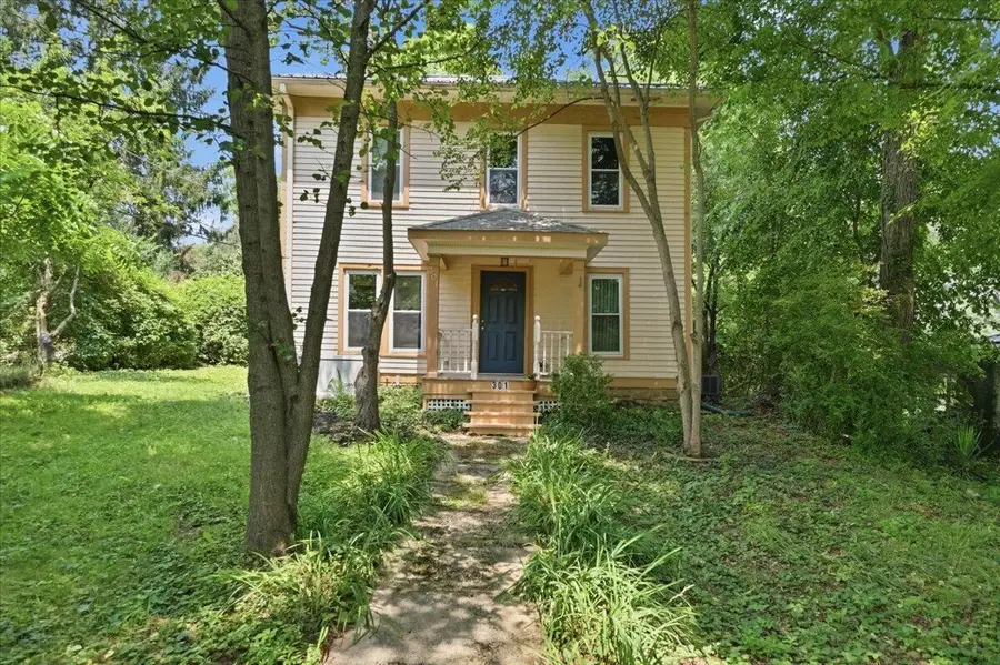 301 E Wiggin Street, Gambier, OH 43022 - #2