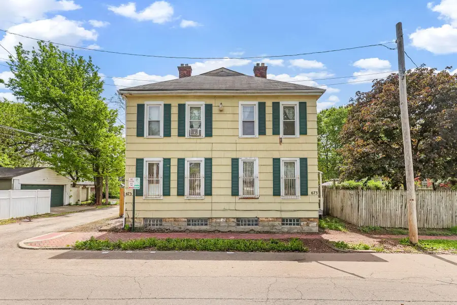 673 E Sycamore Street, Columbus, OH 43206 - #2