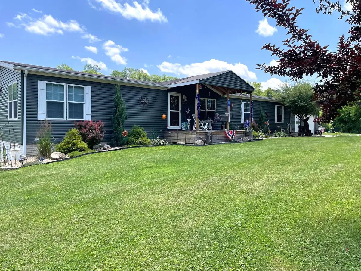 16282 Cox Road, Logan, OH 43138 - #1
