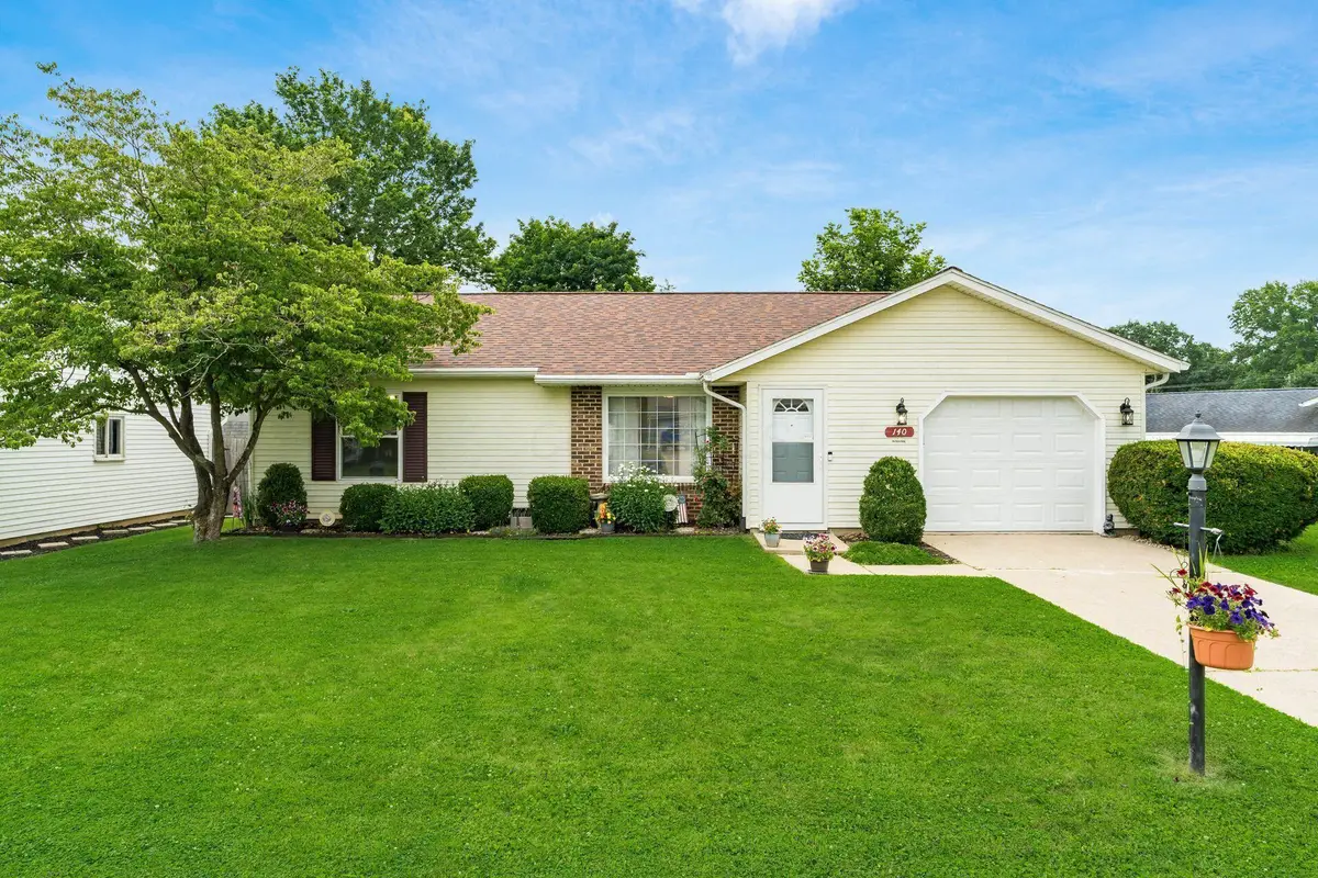 140 Williamsburg Lane Nw, Lancaster, OH 43130 - #1