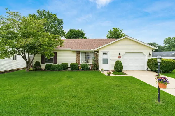 140 Williamsburg Lane Nw, Lancaster, OH 43130