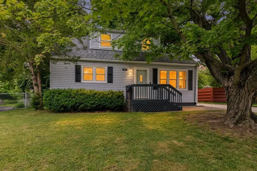 876 Minerva Avenue, Columbus, OH 43229 - #2