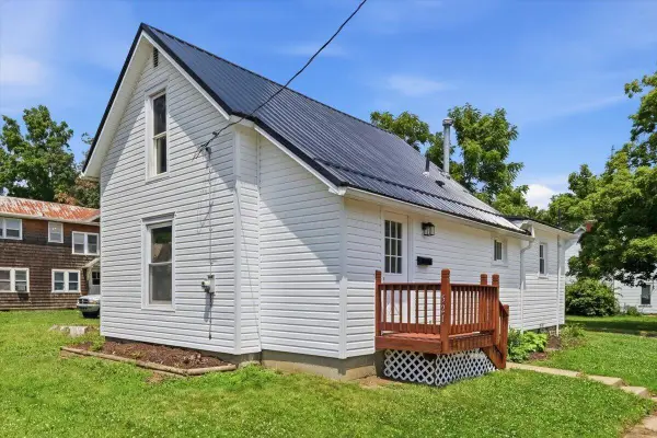 521 E Burgess Street, Mount Vernon, OH 43050