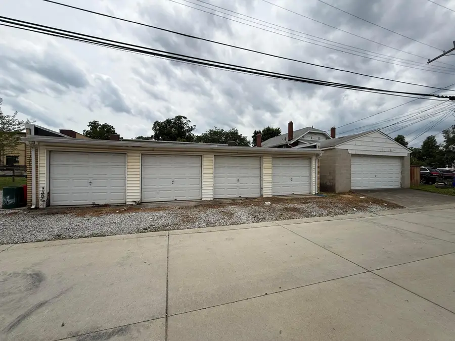 900 Northwest Boulevard, Columbus, OH 43212 - #3