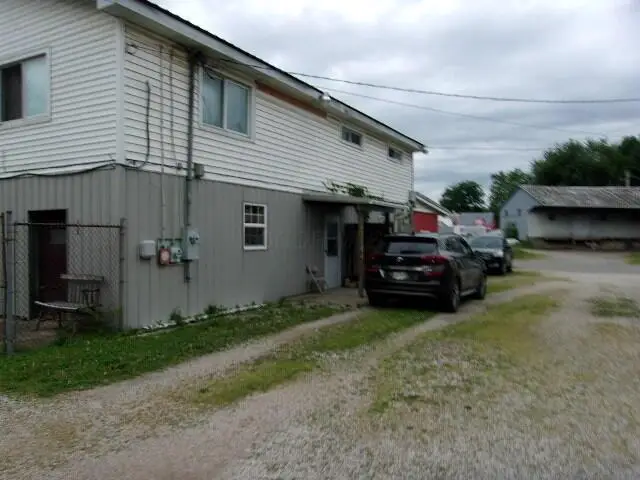 122 N Washington Street, Utica, OH 43080 - #3
