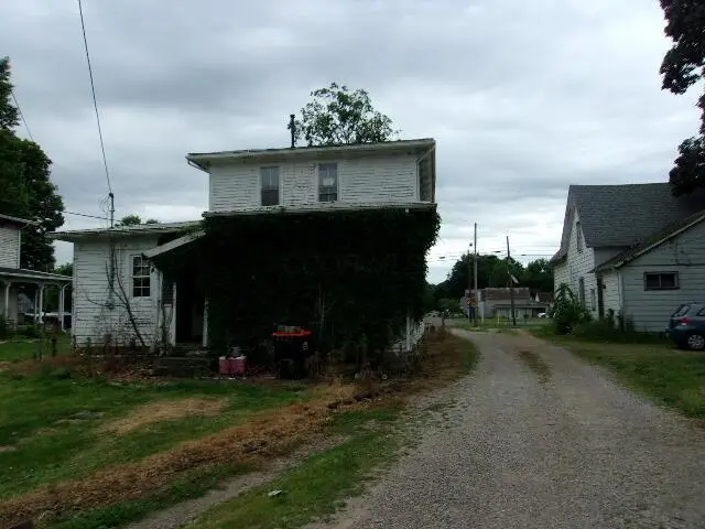 403 N Main Street, Utica, OH 43080 - #2