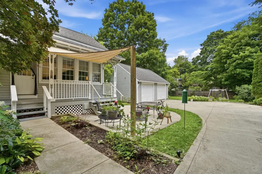 312 E College Street, Granville, OH 43023 - #3