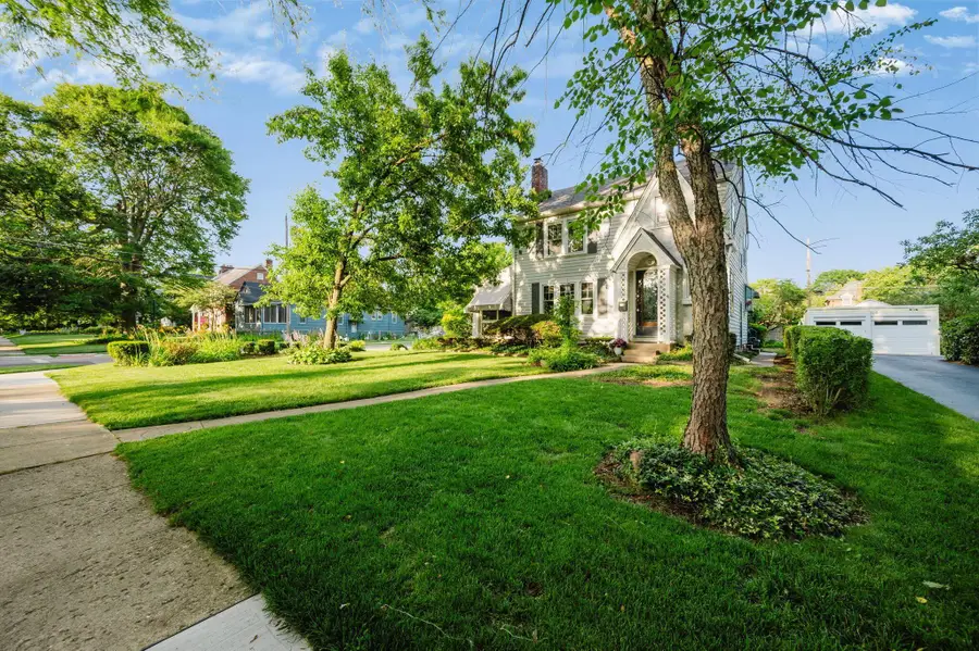 944 S Cassingham Road, Bexley, OH 43209 - #2