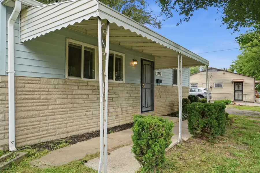 1286 Southfield Drive S, Columbus, OH 43207 - #2