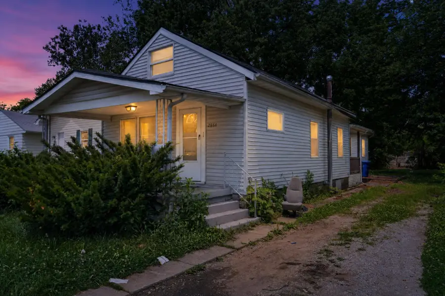 2864 E 9th Avenue, Columbus, OH 43219 - #2