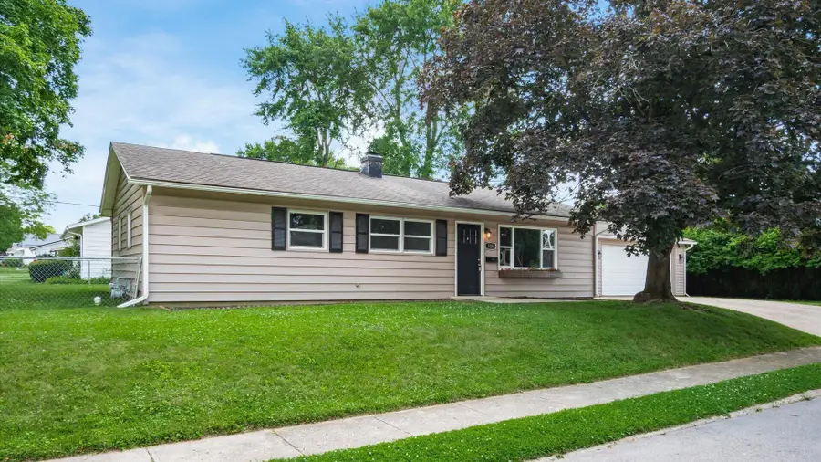 525 W Shields Street, Newark, OH 43055 - #2