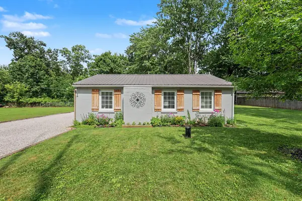 13400 Cedar Road Ne, Thornville, OH 43076