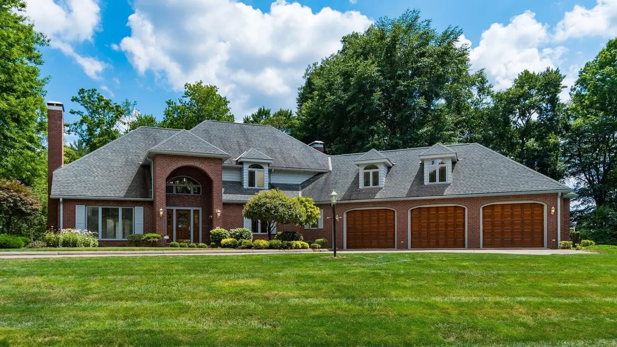 926 Southeast Court, Zanesville, OH 43701 - #1