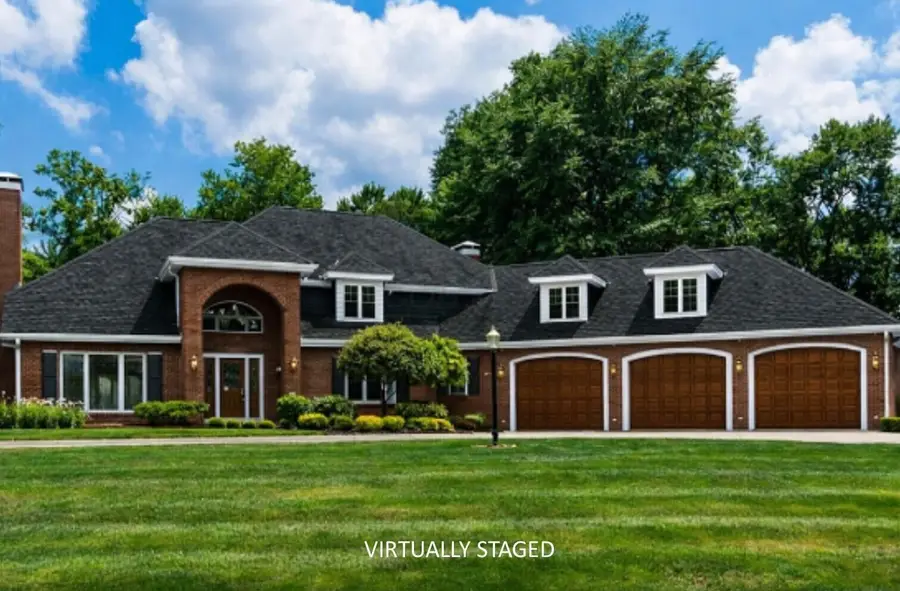 926 Southeast Court, Zanesville, OH 43701 - #2