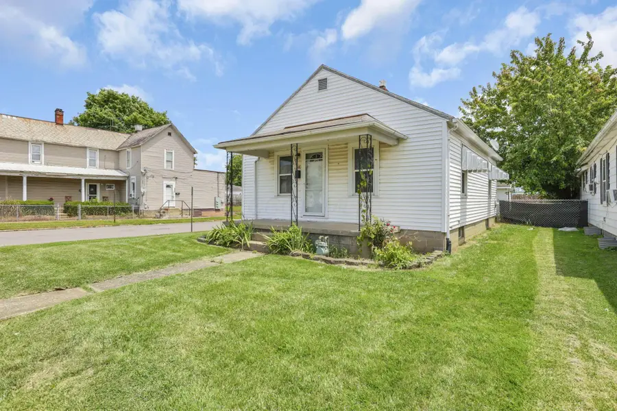 740 N Pierce Avenue, Lancaster, OH 43130 - #3
