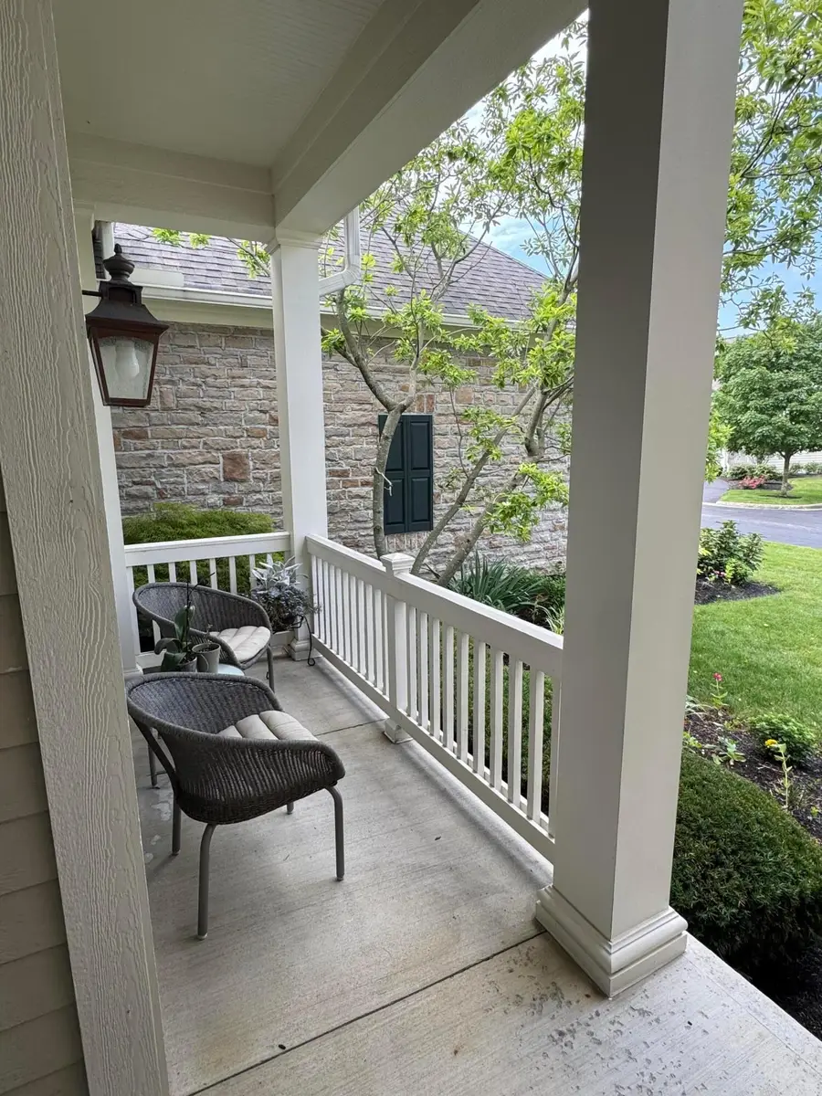 5672 Montridge Lane, Dublin, OH 43016 - #3