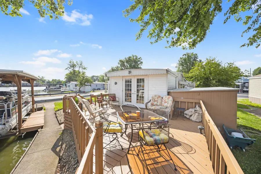 246 N Orchard Island Drive, Russells Point, OH 43348 - #2